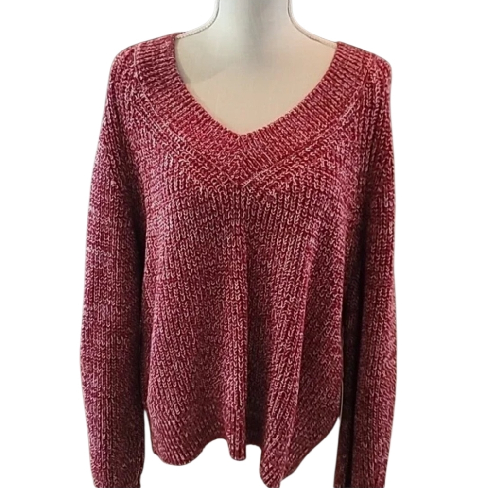 Women's Margeaux & Ellie V-Neck Knit Sweater - Red & White